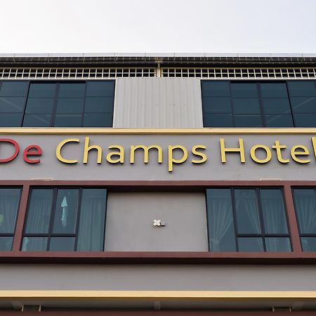 De Champs Hotel Kuantan Exterior photo