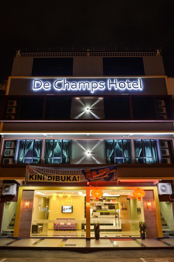 De Champs Hotel Kuantan Exterior photo